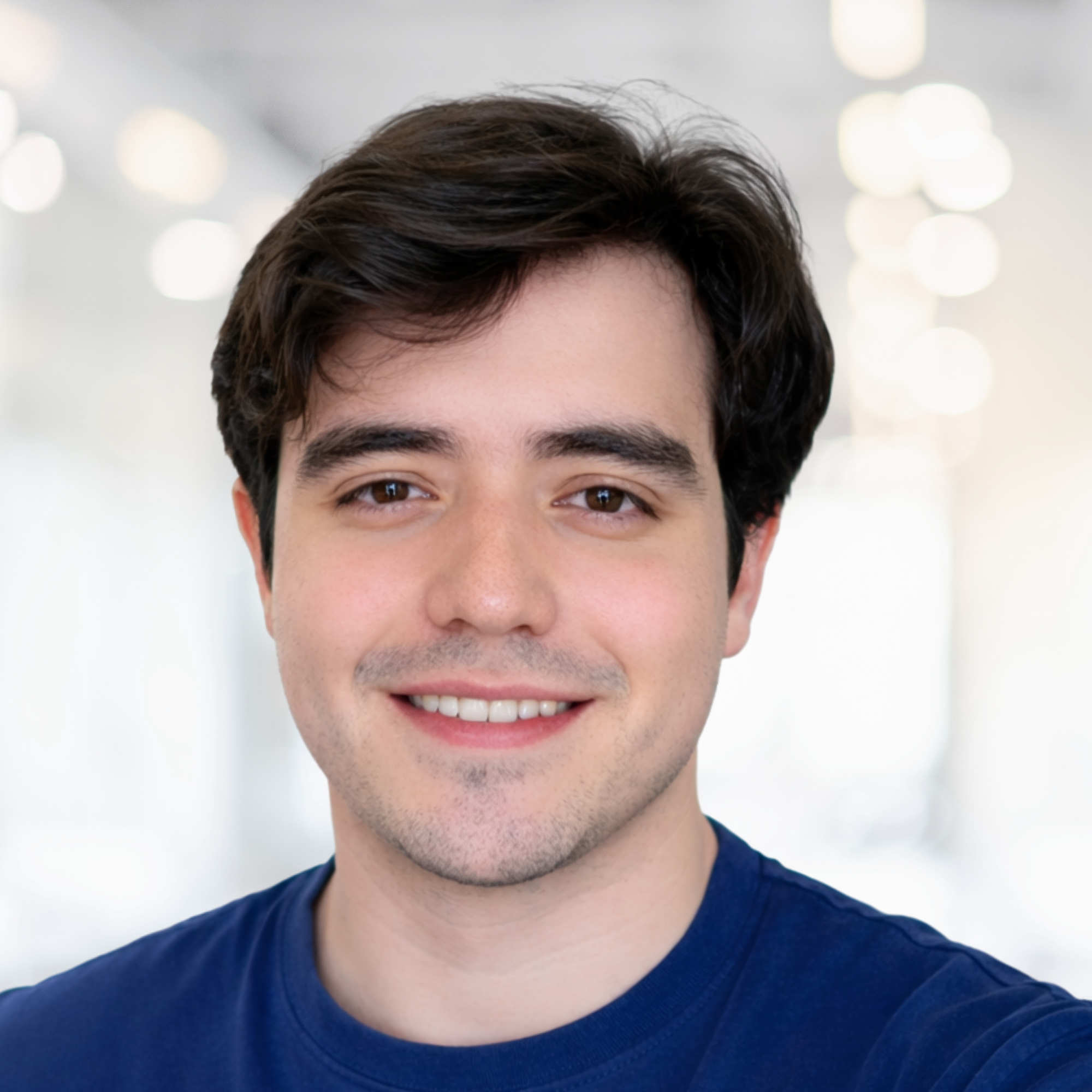 Luis Sandí, CEO y Co-Fundador de Punta Blanca Solutions